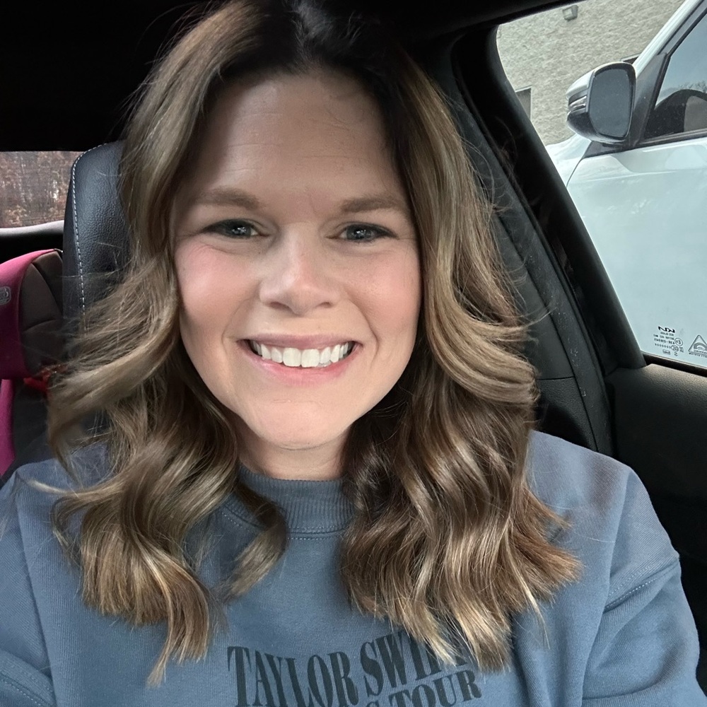 Meet your Posher, Chassidy